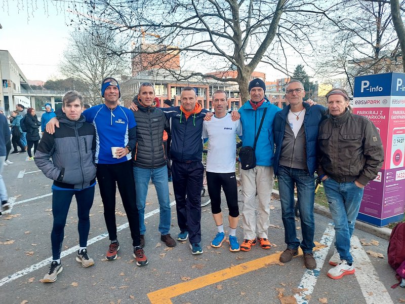 Tekači DLT Filipides in 28.december
